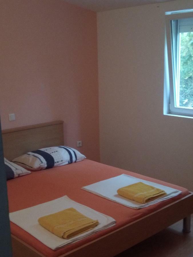 Apartment Marta Nin Esterno foto